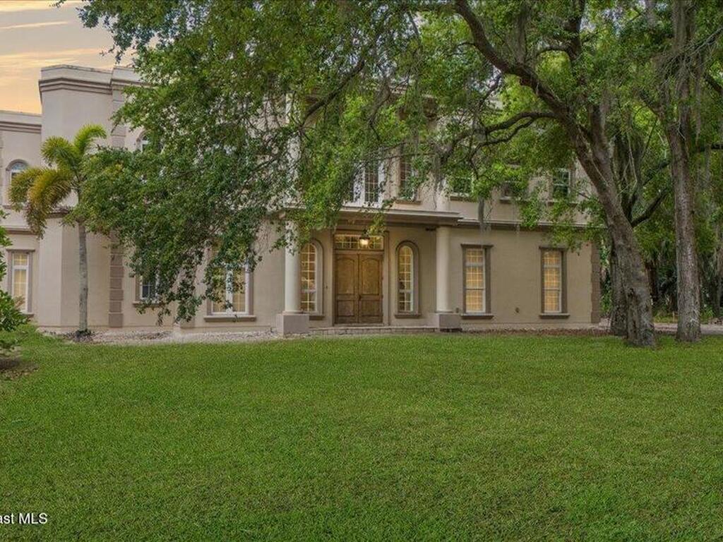 51 Bayshore Court, Rockledge, FL 32955