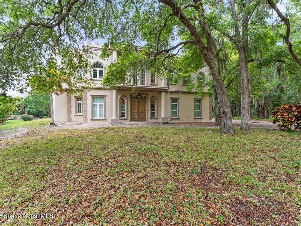 51 Bayshore Court, Rockledge, FL 32955