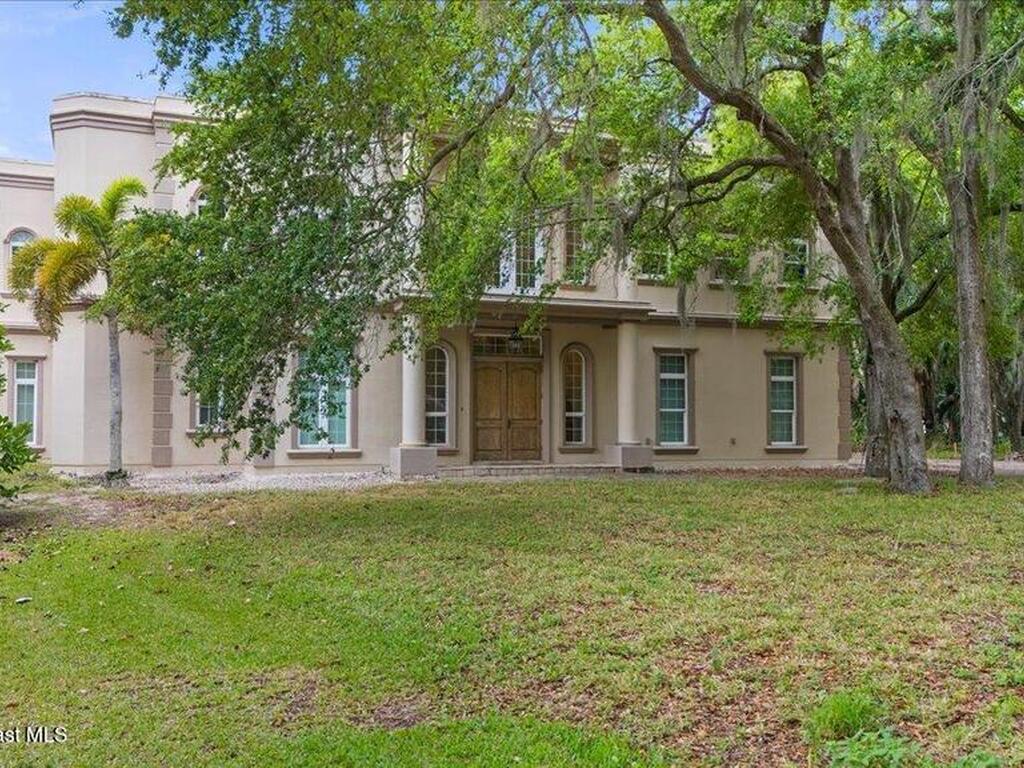 51 Bayshore Court, Rockledge, FL 32955