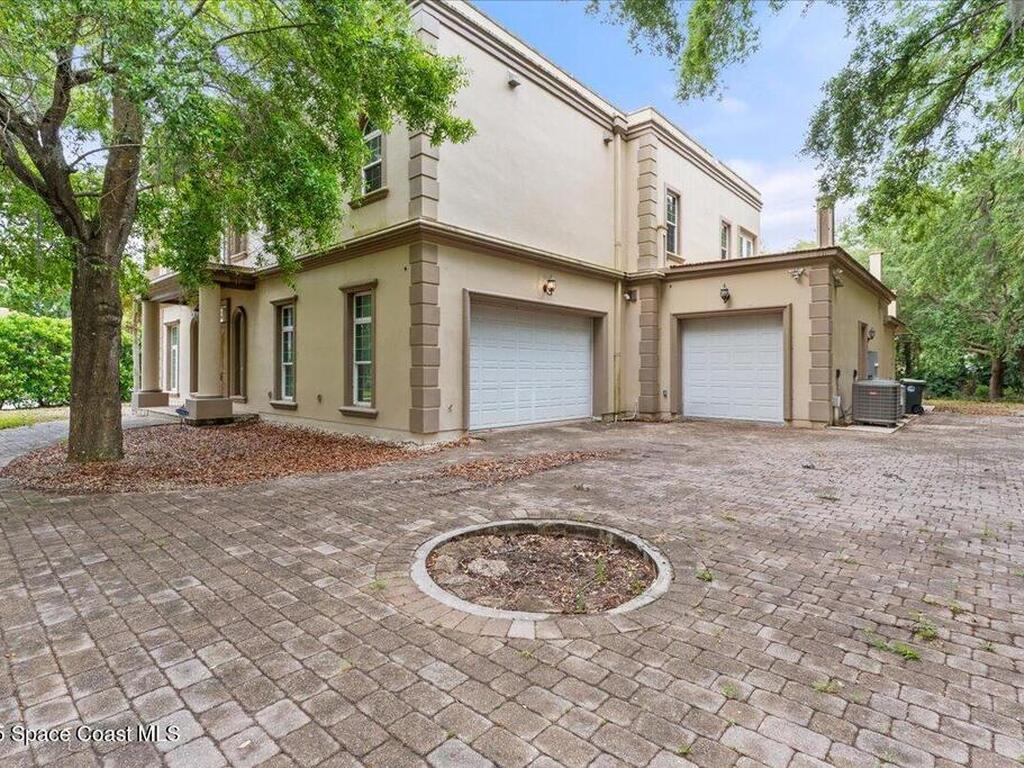 51 Bayshore Court, Rockledge, FL 32955