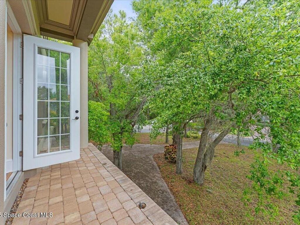 51 Bayshore Court, Rockledge, FL 32955