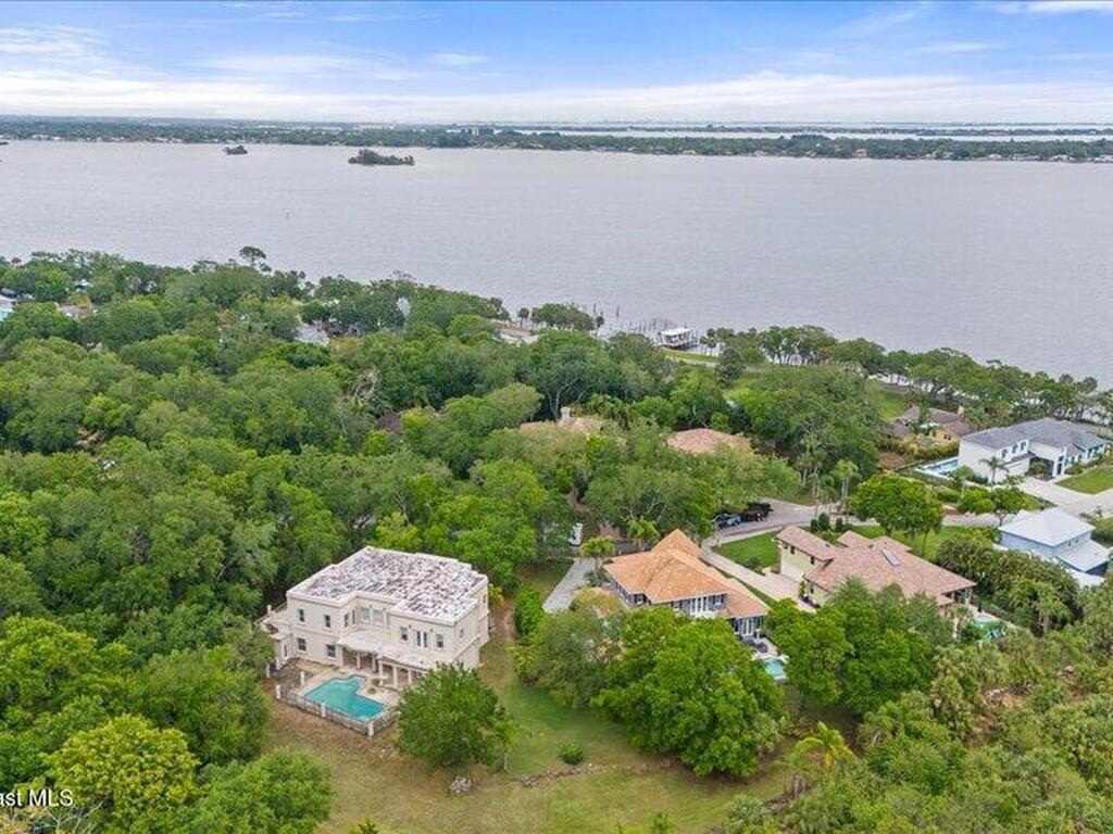 51 Bayshore Court, Rockledge, FL 32955