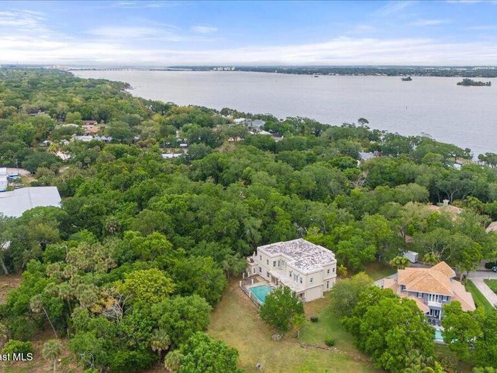 51 Bayshore Court, Rockledge, FL 32955