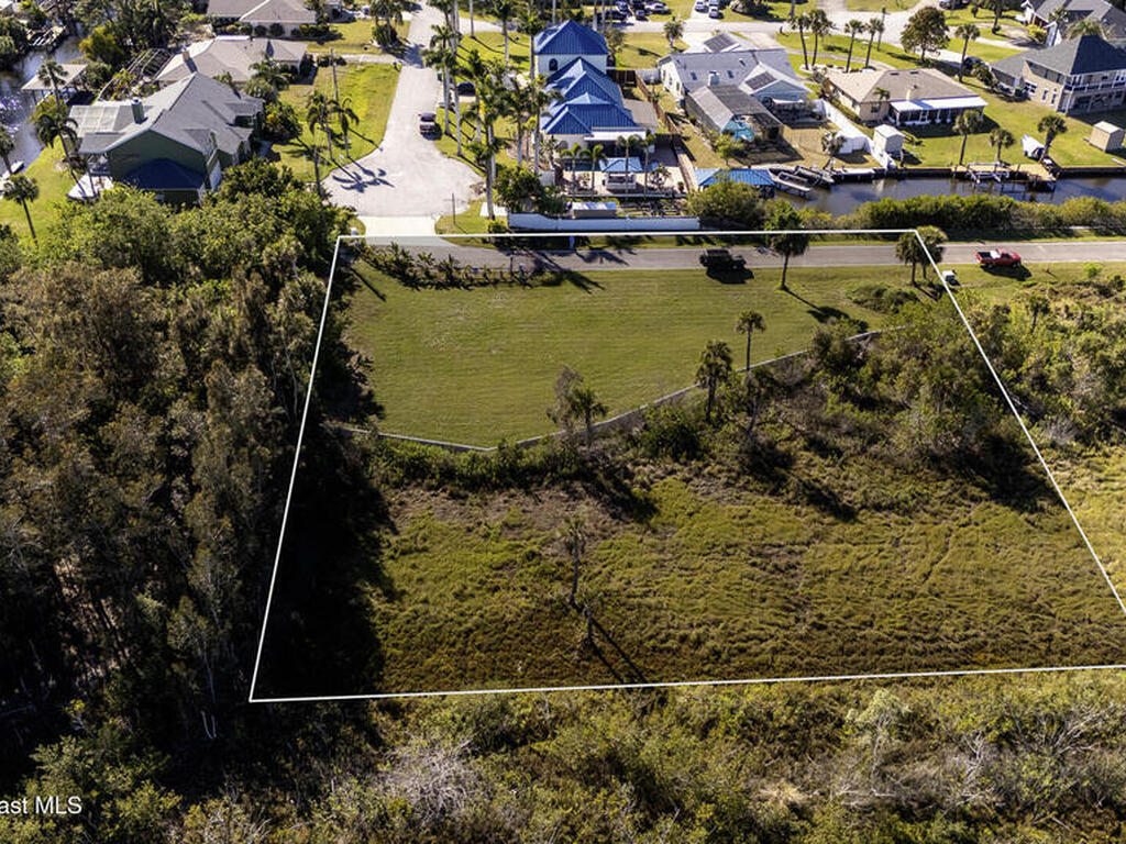 1705 Sun Pointe Place, Merritt Island, FL 32952