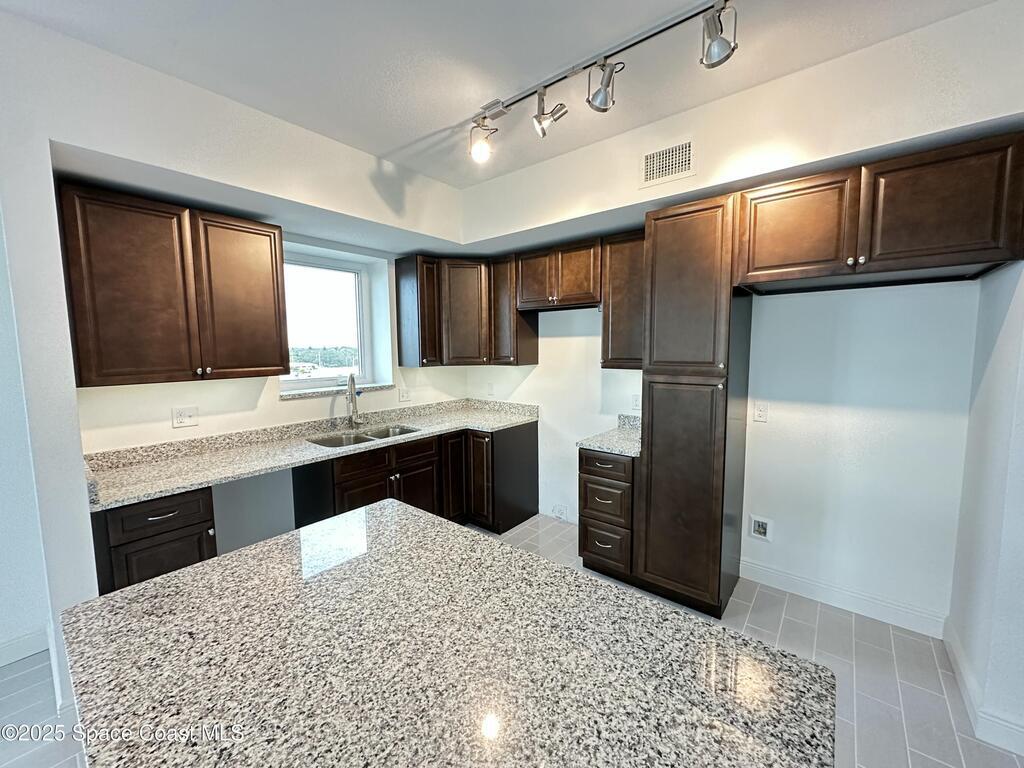 735 Pilot Lane, Merritt Island, FL 32952