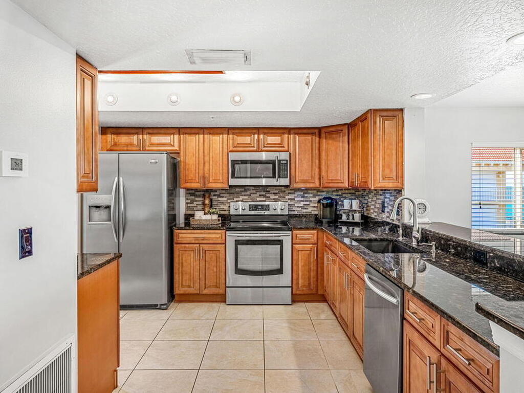 1505 N Highway A1a, Indialantic, FL 32903