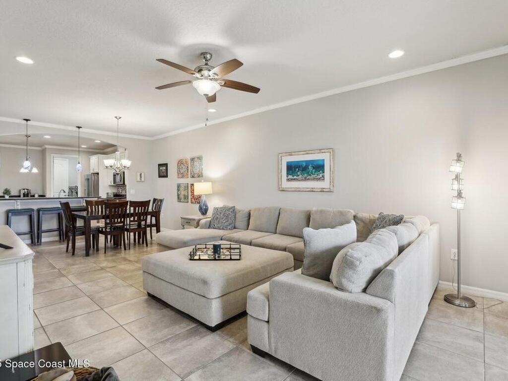 7823 Loren Cove Drive, Melbourne, FL 32940