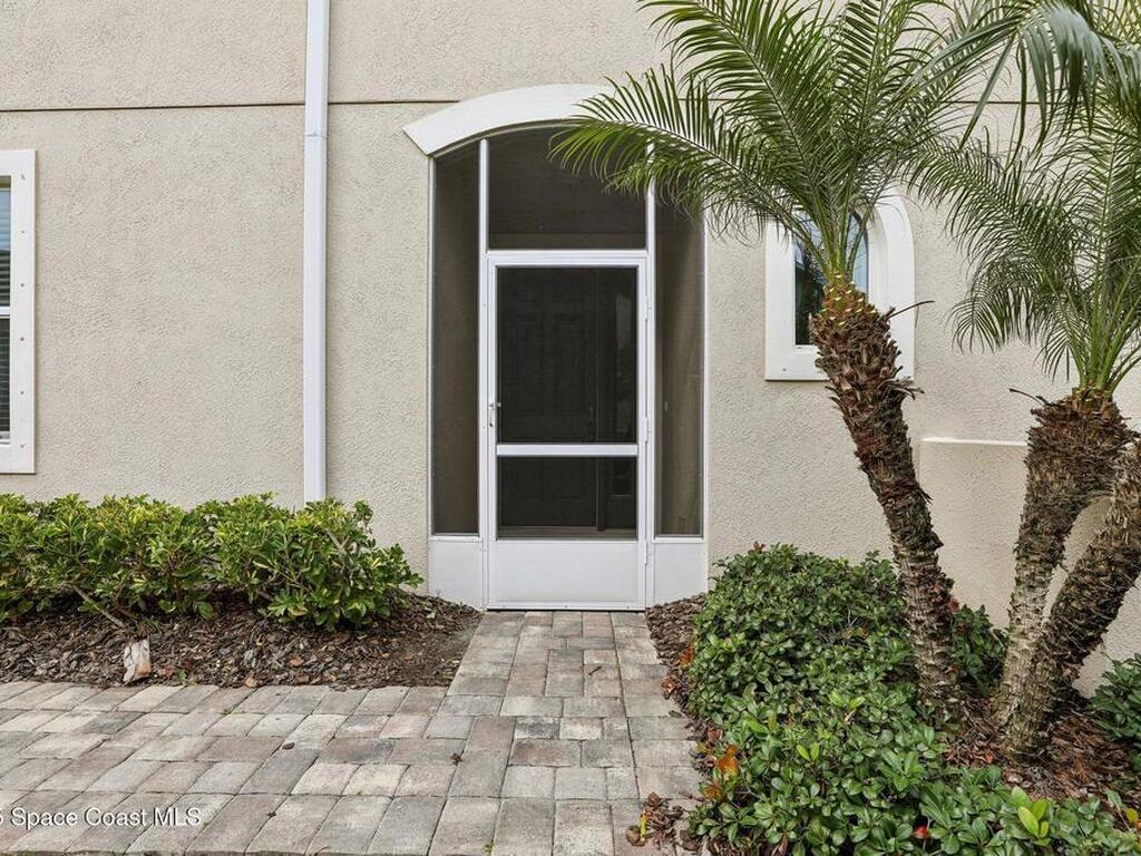 7823 Loren Cove Drive, Melbourne, FL 32940