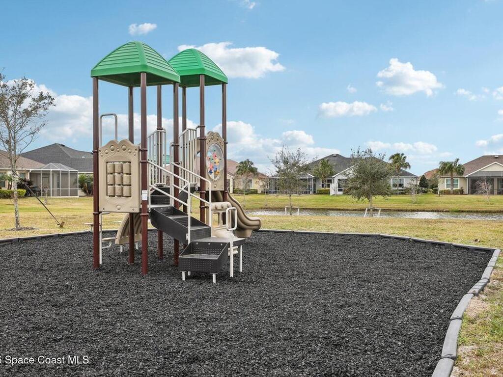 7823 Loren Cove Drive, Melbourne, FL 32940