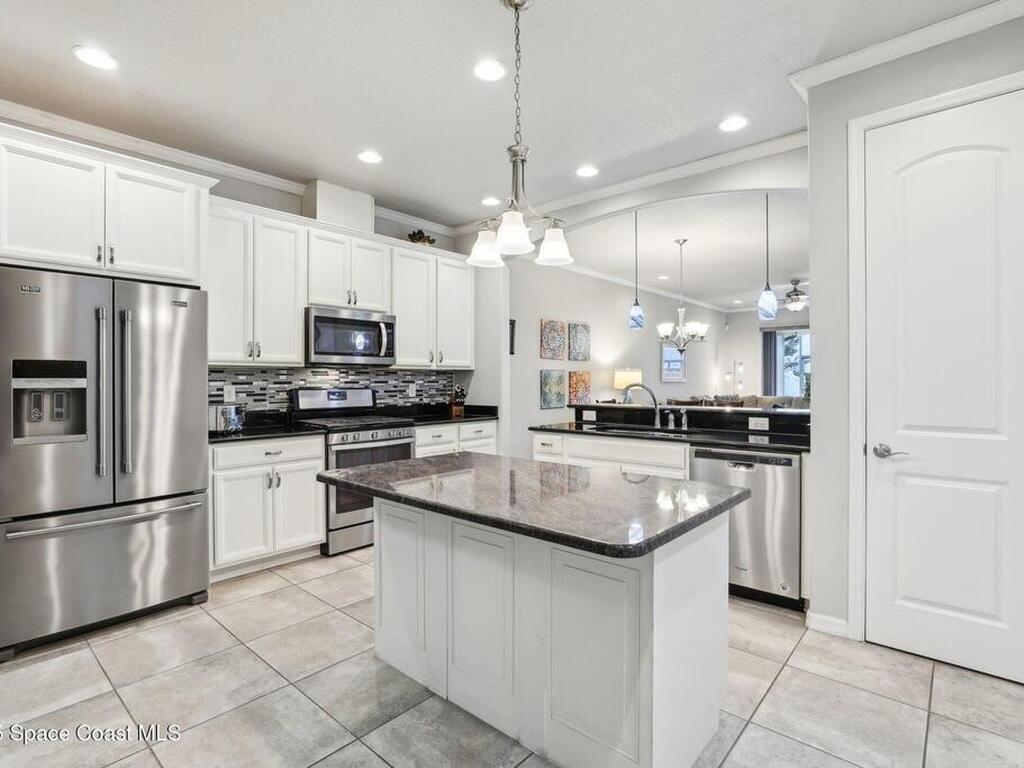 7823 Loren Cove Drive, Melbourne, FL 32940