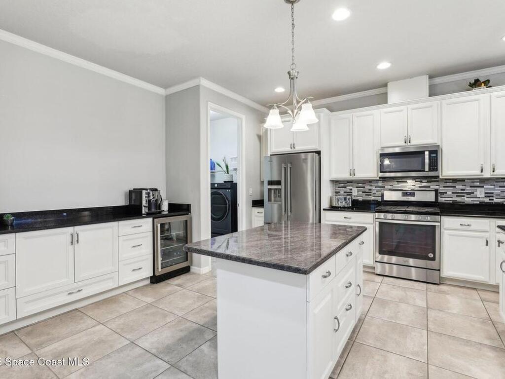 7823 Loren Cove Drive, Melbourne, FL 32940