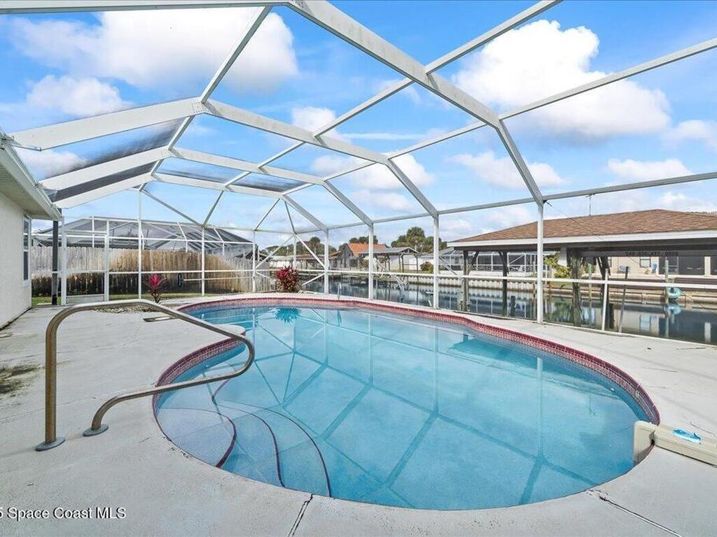 284 Hiawatha Way, Melbourne Beach, FL 32951