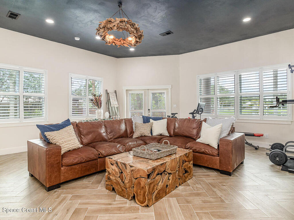 2101 Lance Boulevard, Cocoa, FL 32926