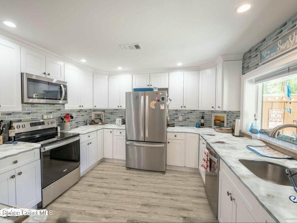 3259 Sea Oats Circle, Melbourne Beach, FL 32951