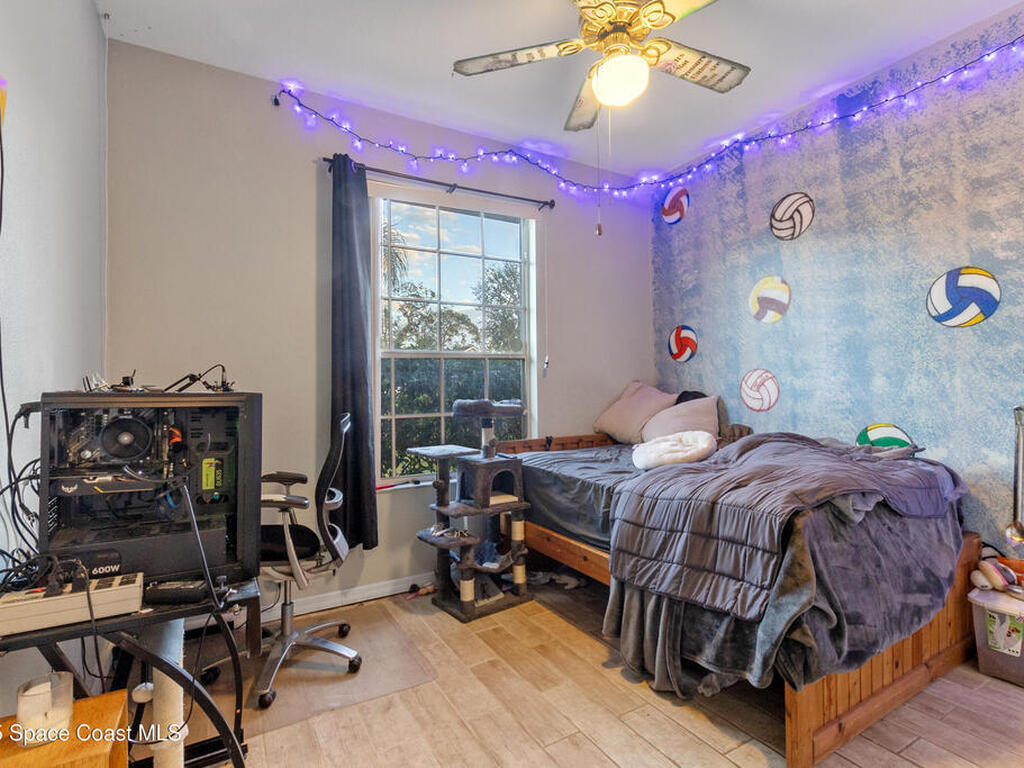 2908 Eldiente Way, Kissimmee, FL 34758