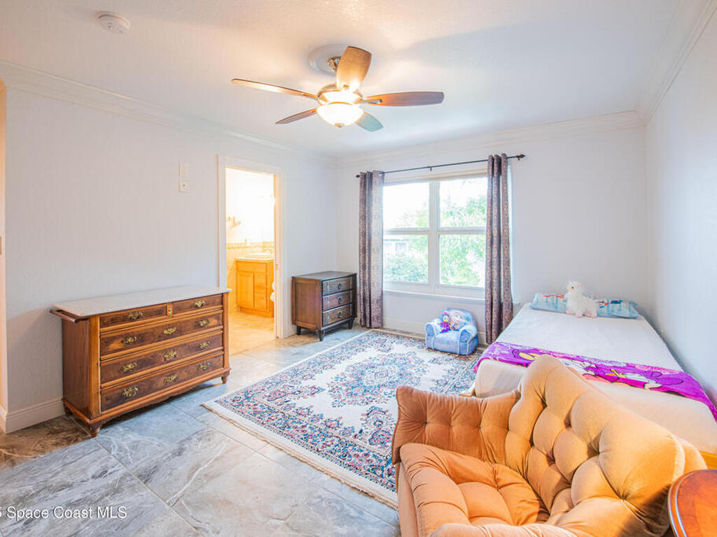 1613 N Indian River Drive, Cocoa, FL 32922