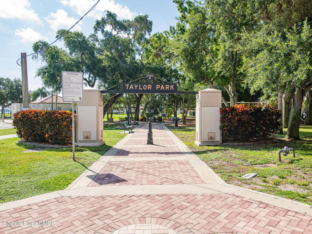 1613 N Indian River Drive, Cocoa, FL 32922