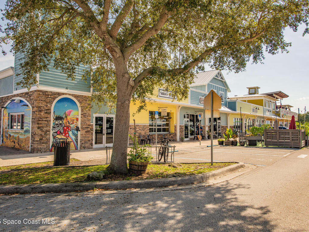 1613 N Indian River Drive, Cocoa, FL 32922