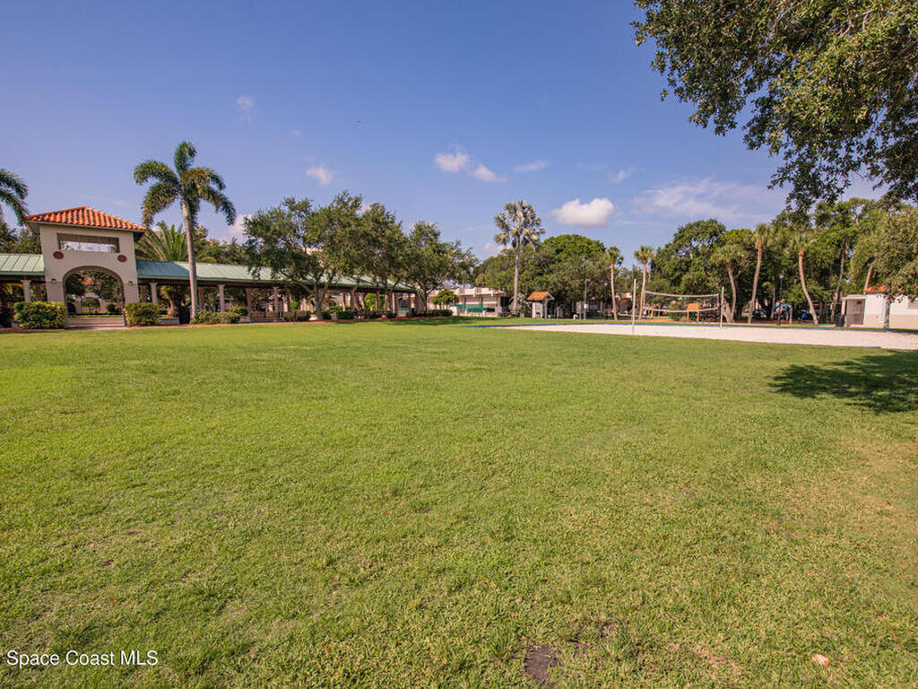 1613 N Indian River Drive, Cocoa, FL 32922