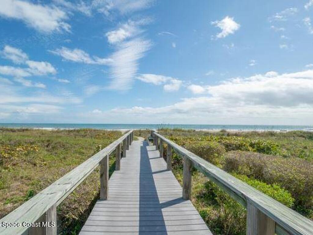 8600 Ridgewood Avenue, Cape Canaveral, FL 32920