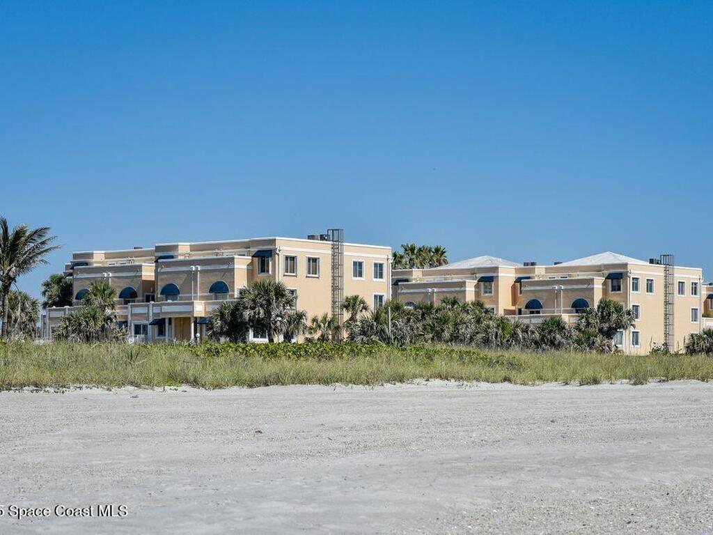 8600 Ridgewood Avenue, Cape Canaveral, FL 32920