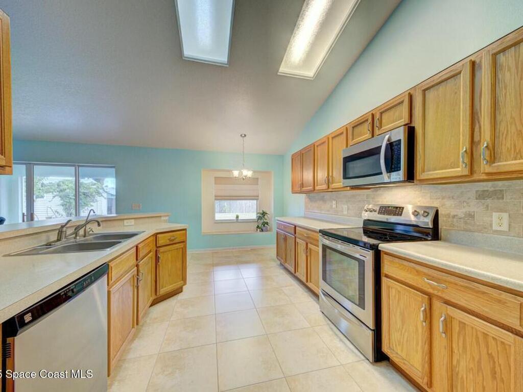 6175 Grissom Parkway, Cocoa, FL 32927