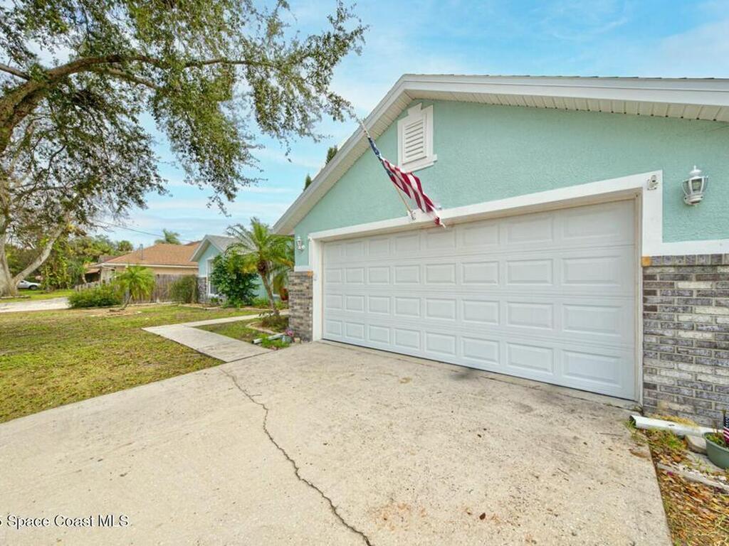 6175 Grissom Parkway, Cocoa, FL 32927