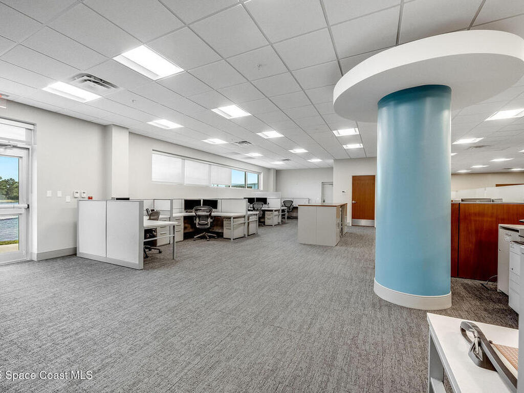 1050 Satcom Lane, Suntree, FL 32940