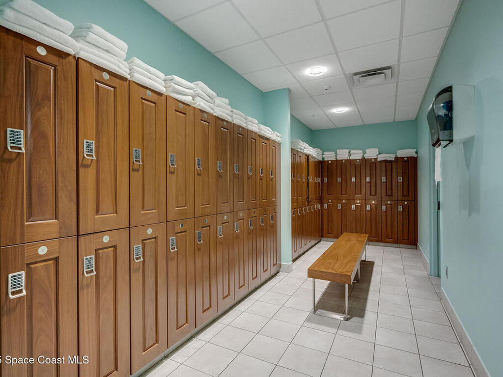 1050 Satcom Lane, Suntree, FL 32940