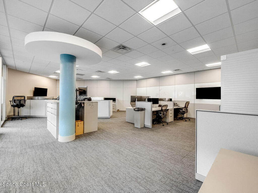 1050 Satcom Lane, Suntree, FL 32940