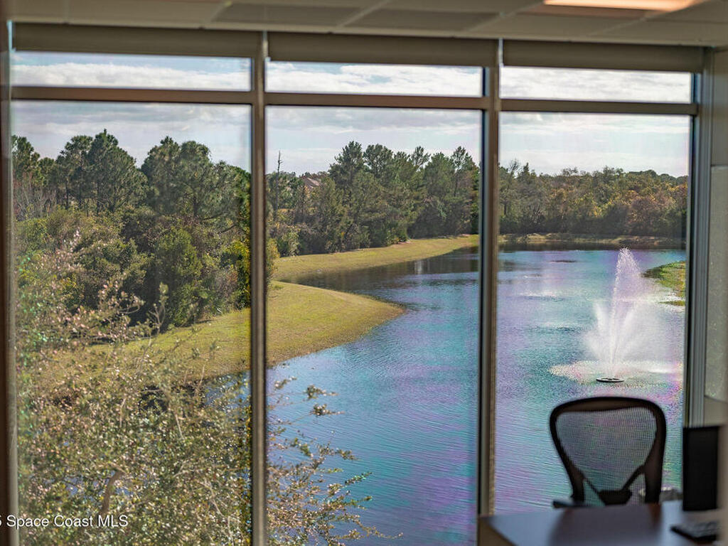 1050 Satcom Lane, Suntree, FL 32940