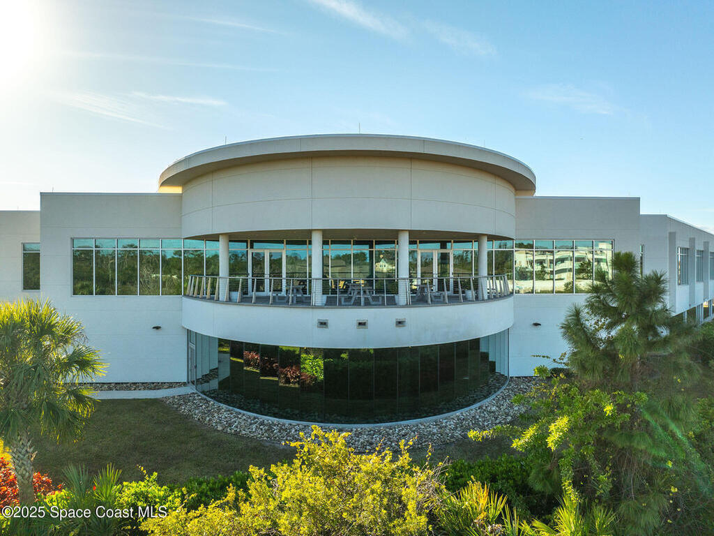 1050 Satcom Lane, Suntree, FL 32940