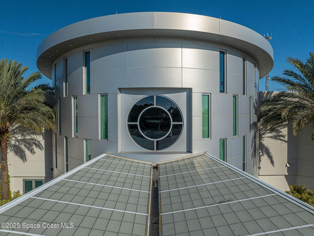 1050 Satcom Lane, Suntree, FL 32940