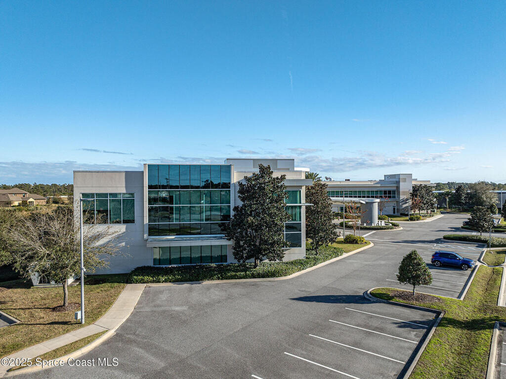 1050 Satcom Lane, Suntree, FL 32940