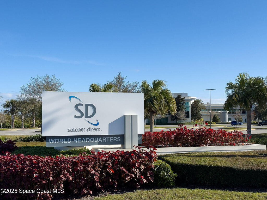 1050 Satcom Lane, Suntree, FL 32940