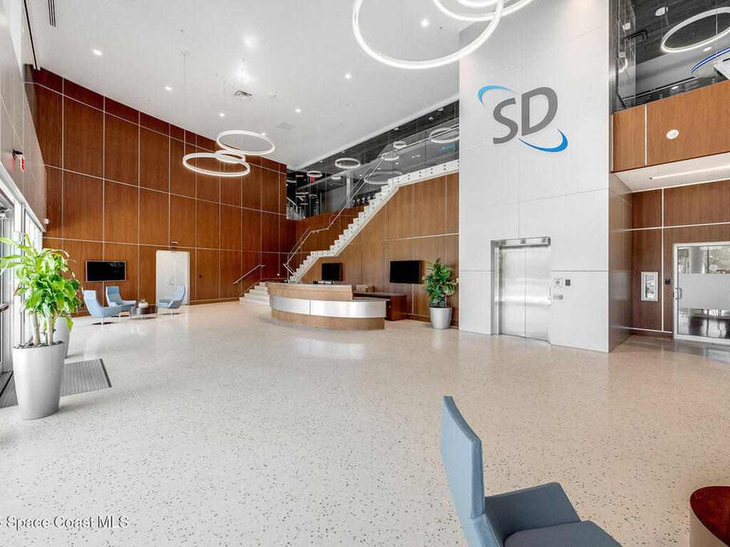 1050 Satcom Lane, Suntree, FL 32940