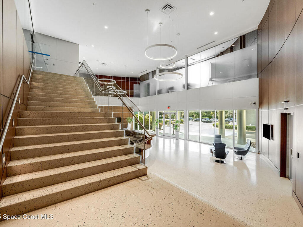 1050 Satcom Lane, Suntree, FL 32940