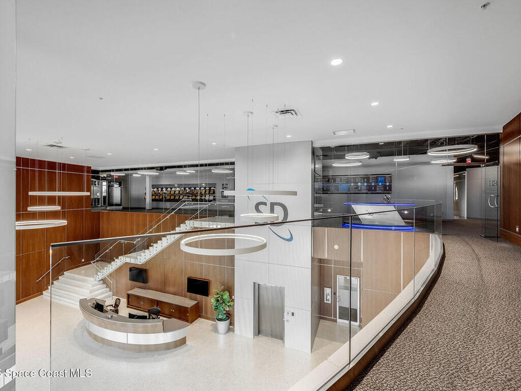 1050 Satcom Lane, Suntree, FL 32940