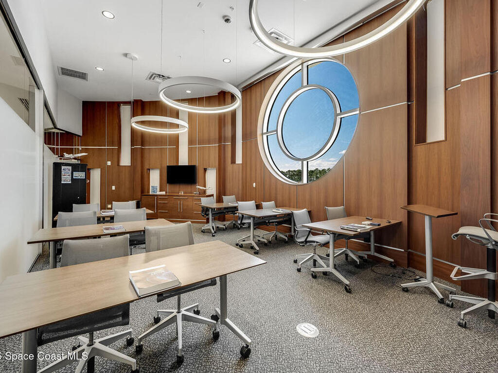 1050 Satcom Lane, Suntree, FL 32940