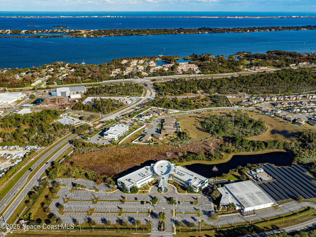 1050 Satcom Lane, Suntree, FL 32940