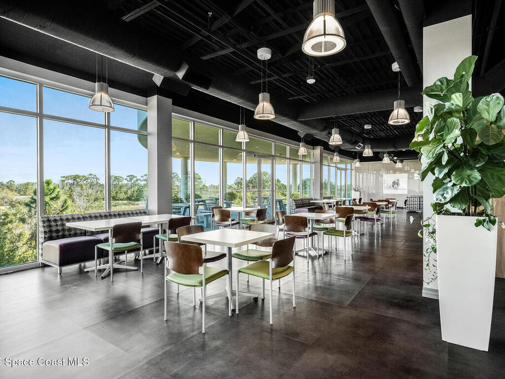 1050 Satcom Lane, Suntree, FL 32940