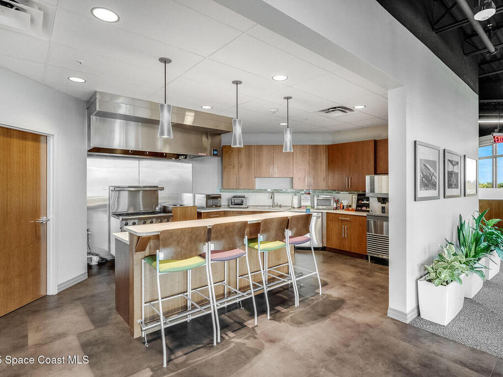 1050 Satcom Lane, Suntree, FL 32940