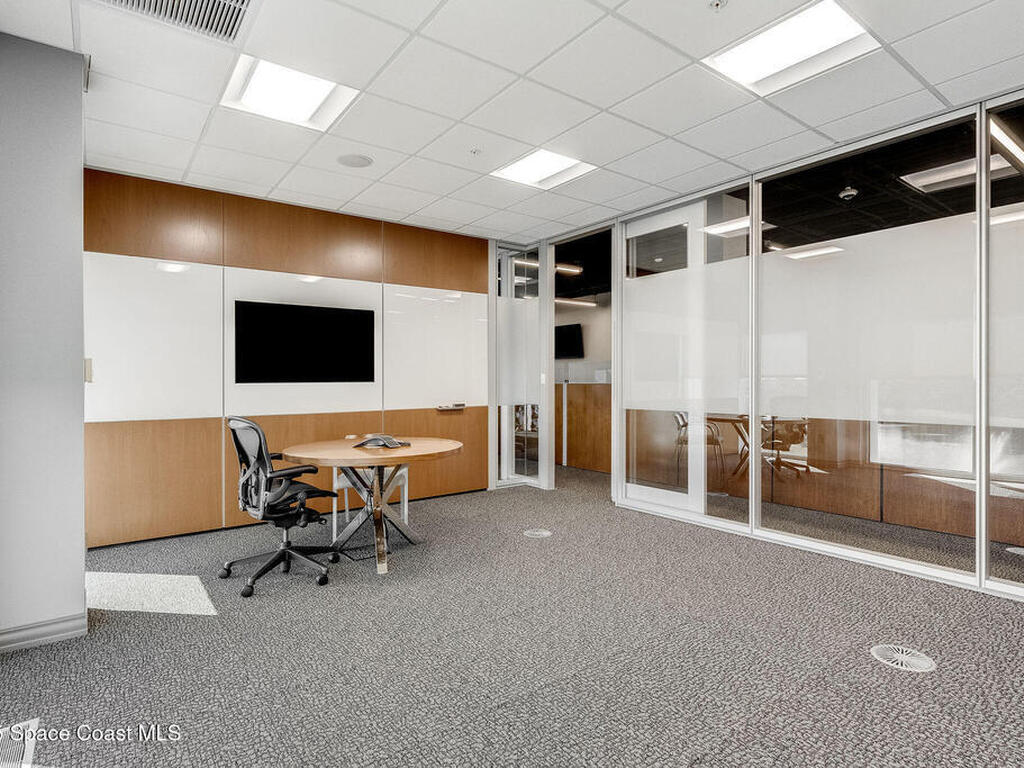 1050 Satcom Lane, Suntree, FL 32940