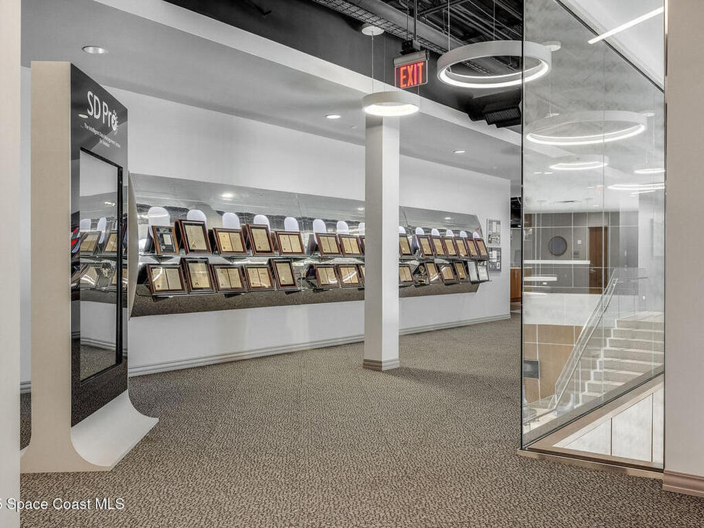 1050 Satcom Lane, Suntree, FL 32940