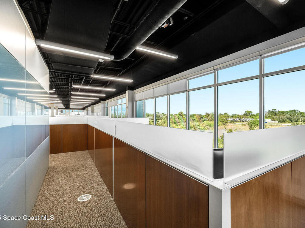 1050 Satcom Lane, Suntree, FL 32940