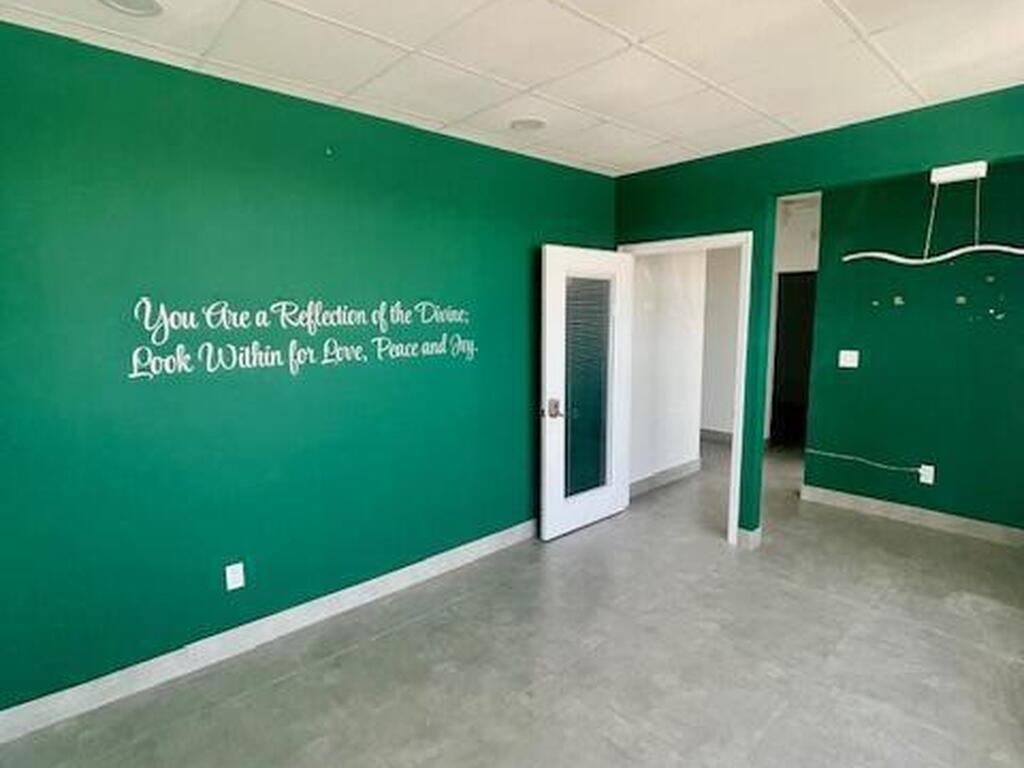 6103 N Atlantic Avenue, Cape Canaveral, FL 32920