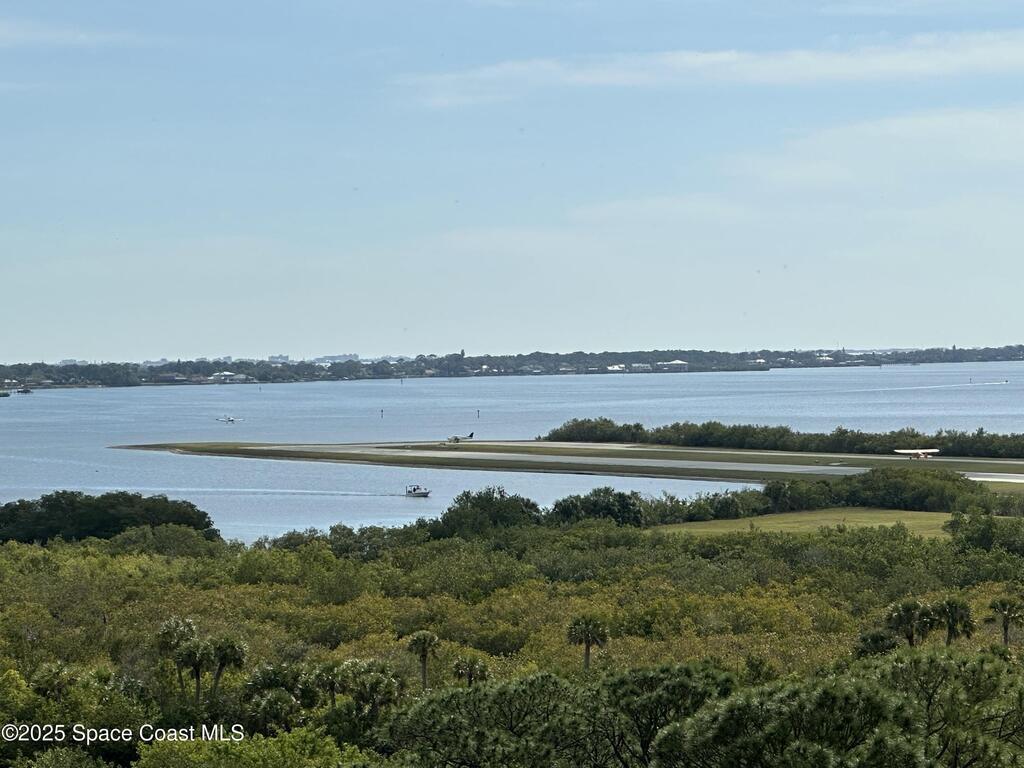 735 Pilot Lane, Merritt Island, FL 32952