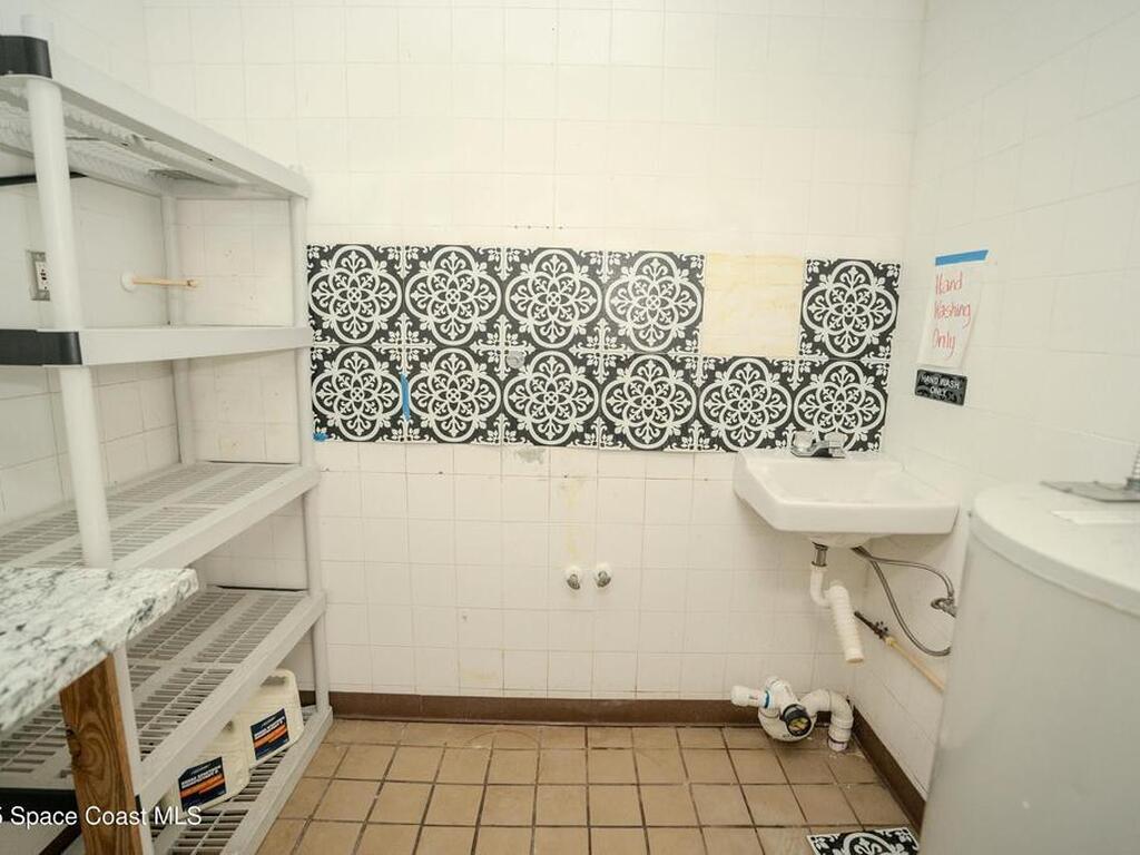 5999 N Courtenay Parkway, Merritt Island, FL 32953