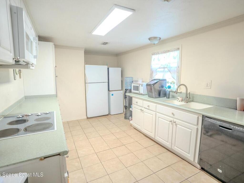 5999 N Courtenay Parkway, Merritt Island, FL 32953