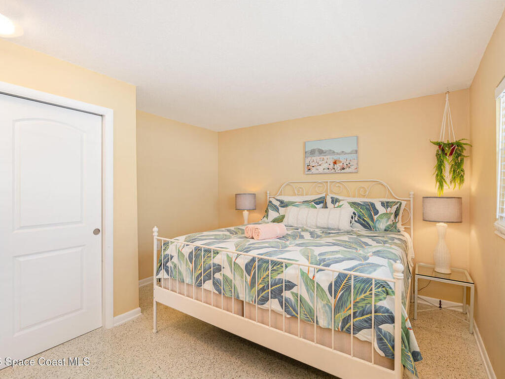 367 S Dorset Drive, Cocoa Beach, FL 32931